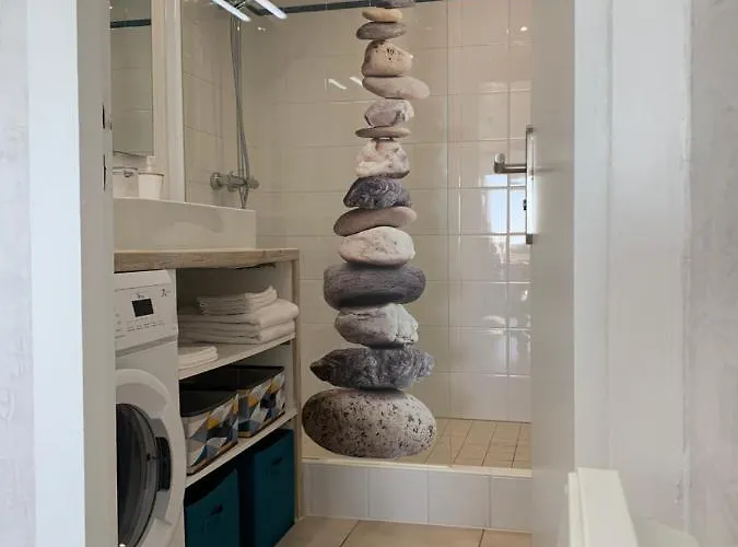 Le Face - * La Baule