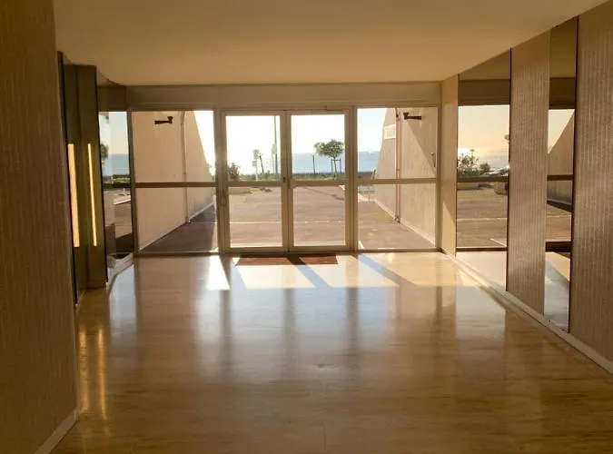 Le Face - * La Baule